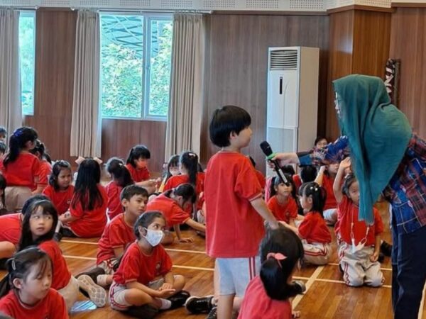 Siswa Sadar Sampah Sejak Dini